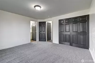 8823 18th Avenue E, Tacoma, WA 98445 - Photo 10