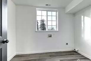 8823 18th Ave E, Tacoma, WA 98445 - Photo 20