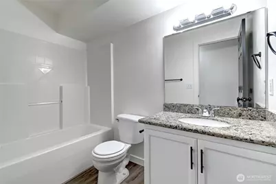 8823 18th Avenue E, Tacoma, WA 98445 - Photo 16