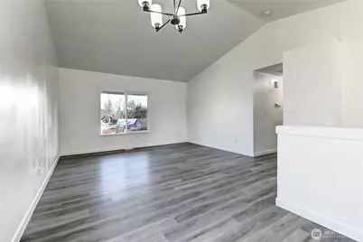 8823 18th Avenue E, Tacoma, WA 98445 - Photo 4