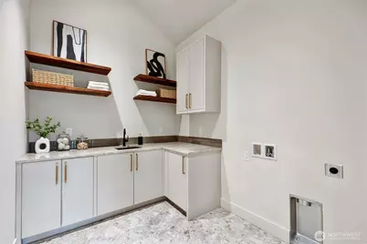 8217 22nd Place NE, Seattle, WA 98115 - Photo 24