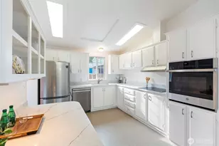 2410 92nd Ct SE, Olympia, WA 98501 - Photo 12