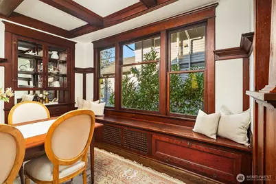 5027 8th Avenue NE, Seattle, WA 98105 - Photo 10