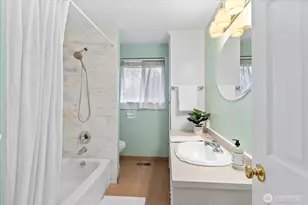 9109 221st St SW, Edmonds, WA 98026 - Photo 18