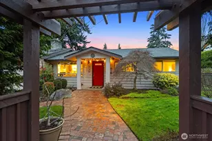 9109 221st St SW, Edmonds, WA 98026 - Photo 2