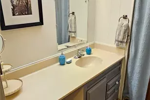 1540 Maple Ln, Kent, WA 98030 - Photo 10