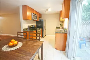 633 NW 85th St, Seattle, WA 98117 - Photo 6