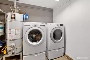 531 221st St SW, Bothell, WA 98021 - Photo 24