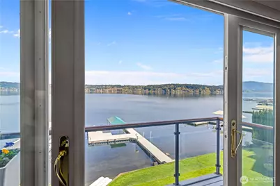 842 W Lake Sammamish Parkway SE, Bellevue, WA 98008 - Photo 14