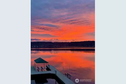 842 W Lake Sammamish Parkway SE, Bellevue, WA 98008 - Photo 28