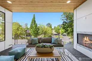 10204 NE 43rd St, Kirkland, WA 98033 - Photo 18