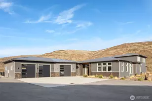 56 Spring Valley Rd, Rock Island, WA 98850 - Photo 2