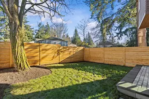 12834 Ashworth Ave N, Seattle, WA 98133 - Photo 28