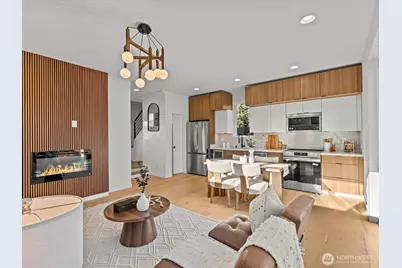 12834 Ashworth Avenue N, Seattle, WA 98133 - Photo 12