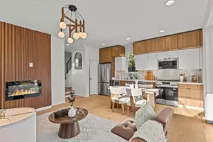 12834 Ashworth Ave N, Seattle, WA 98133 - Photo 12