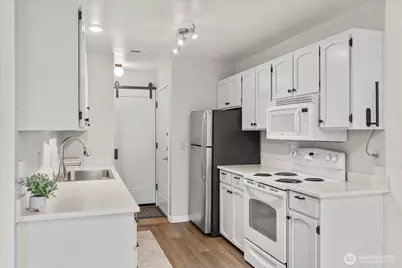 4120 212th Street SW #B206, Mountlake Terrace, WA 98043 - Photo 4