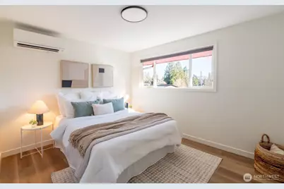 1040 NE 154th Street, Shoreline, WA 98155 - Photo 12