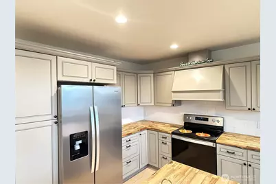 403 A Street, South Bend, WA 98586 - Photo 6