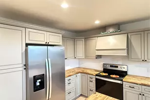 403 A St, South Bend, WA 98586 - Photo 6