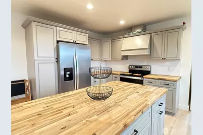 403 A Street, South Bend, WA 98586 - Photo 8