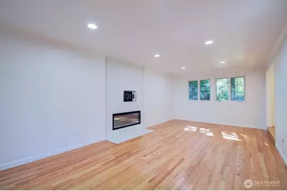 6741 81st Avenue SE, Mercer Island, WA 98040 - Photo 8