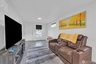 6004 S Lawrence St, Tacoma, WA 98409 - Photo 8