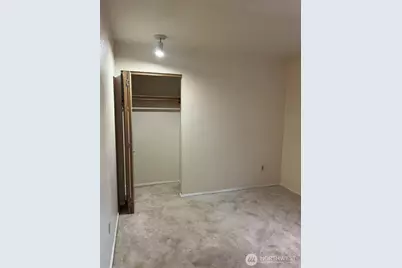 2008 Shattuck Avenue S, Renton, WA 98055 - Photo 16