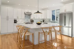 10419 & 10421 41st Ave SW, Seattle, WA 98146 - Photo 8