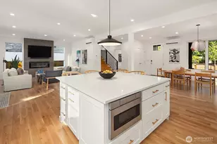 10419 & 10421 41st Ave SW, Seattle, WA 98146 - Photo 10