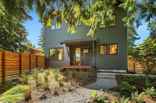 10419 & 10421 41st Ave SW, Seattle, WA 98146 - Photo 28