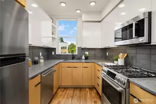 7439 Latona Ave NE, Seattle, WA 98115 - Photo 8