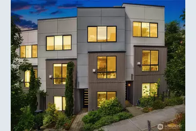 7439 Latona Avenue NE, Seattle, WA 98115 - Photo 2