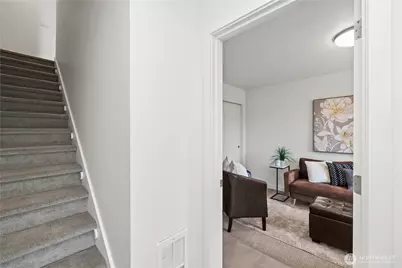 32730 Hemlock Avenue SE, Black Diamond, WA 98010 - Photo 6