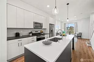 32730 Hemlock Ave SE, Black Diamond, WA 98010 - Photo 10