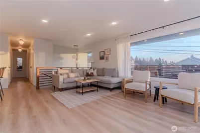 242 SW 186th Street, Normandy Park, WA 98166 - Photo 4