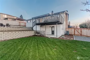 242 SW 186th St, Normandy Park, WA 98166 - Photo 32