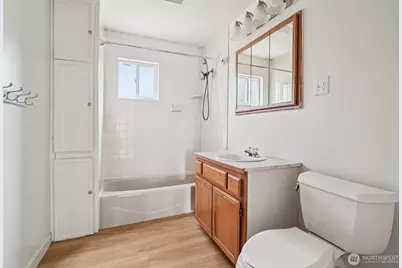 17205 Spruce Way, Lynnwood, WA 98037 - Photo 20