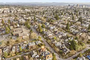 2310 N 65th St, Seattle, WA 98103 - Photo 32