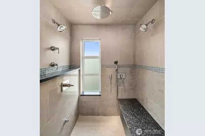 1314 California Avenue SW, Seattle, WA 98116 - Photo 14
