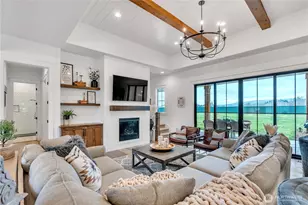 370 Tulip Ln, Woodland, WA 98674 - Photo 10