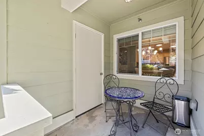 1981 24th Avenue NE #104, Issaquah, WA 98029 - Photo 20