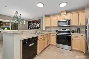 1981 24th Ave NE, Issaquah, WA 98029 - Photo 10