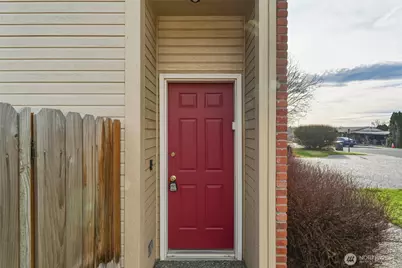 278 NE Deccio Road, College Place, WA 99324 - Photo 2