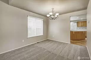 6740 NE 1st Pl, Renton, WA 98059 - Photo 12