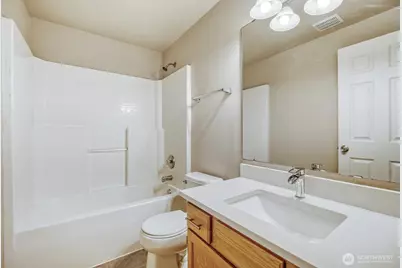 6740 NE 1st Place, Renton, WA 98059 - Photo 8