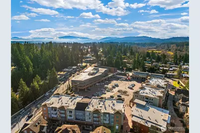 16042 Lake Hills Boulevard, Bellevue, WA 98008 - Photo 30