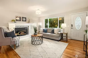 16042 Lake Hills Blvd, Bellevue, WA 98008 - Photo 4