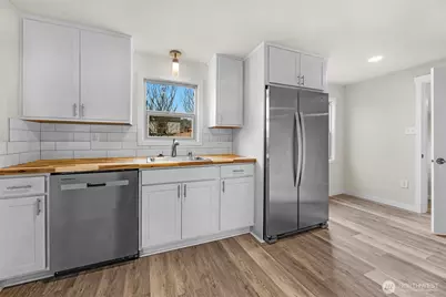 311 Alder Avenue, Marysville, WA 98270 - Photo 10