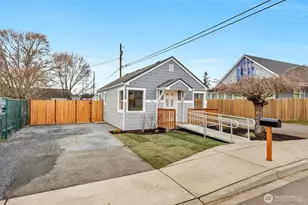 311 Alder Ave, Marysville, WA 98270 - Photo 2