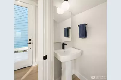 1411 Martin Luther King Jr Way, Seattle, WA 98122 - Photo 16